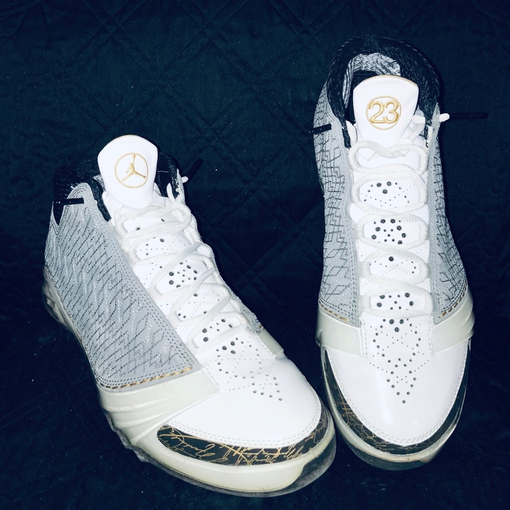 Jordan XX3’s from 08 release worn only 2x’s = 9/10